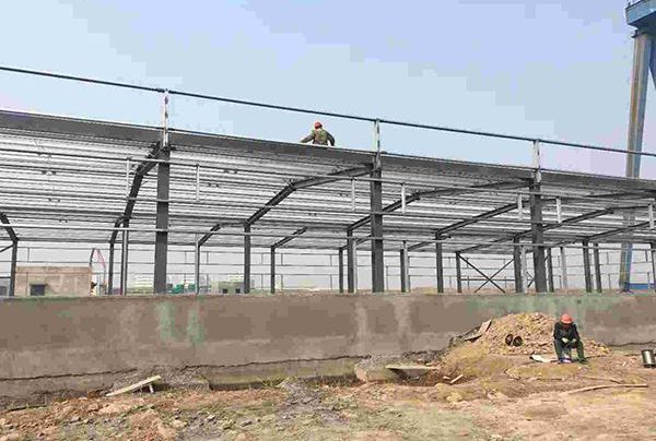 鋼結(jié)構(gòu)